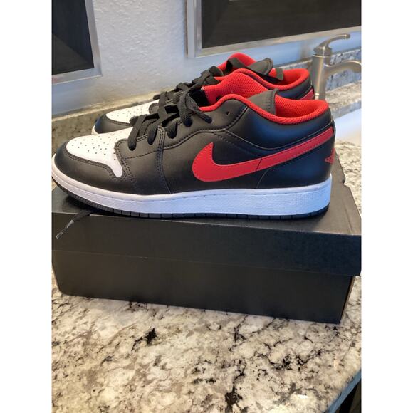 air jordan 1 low black fire red white tennis shoes sneakers 7Y - Picture 3 of 11